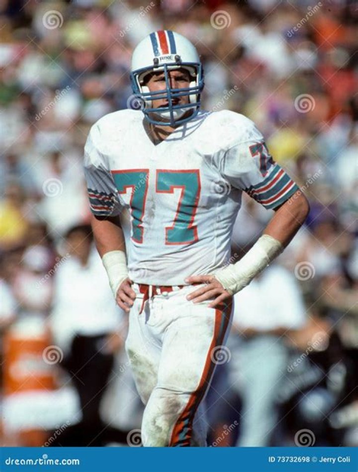 A. J. Duhe Biography, Age, Height, Wife, Net Worth, Family