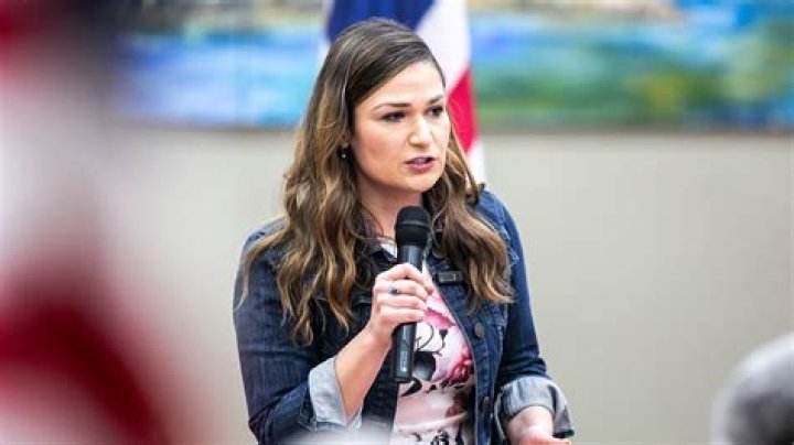 Abby Finkenauer Biography, Age, Height, Husband, Net Worth, Family