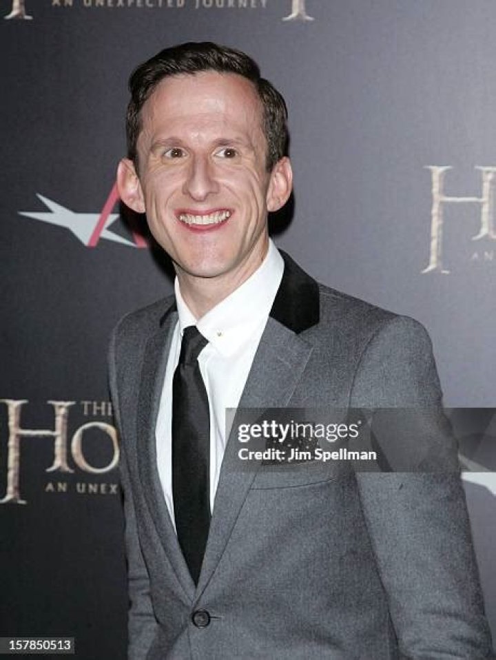 Adam Brown Biography, Age, Height, Wife, Net Worth, Family