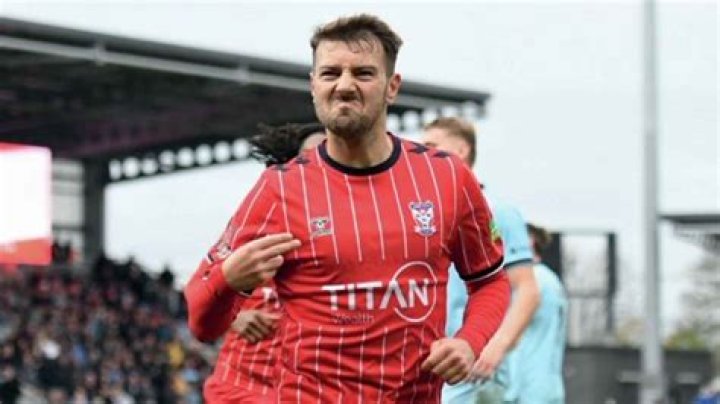 Adam Pearce Biography, Age, Height, Wife, Net Worth, Family