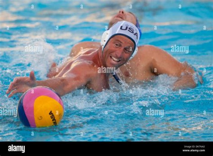 Adam Wright Biography, Age, Height, Wife, Net Worth, Family