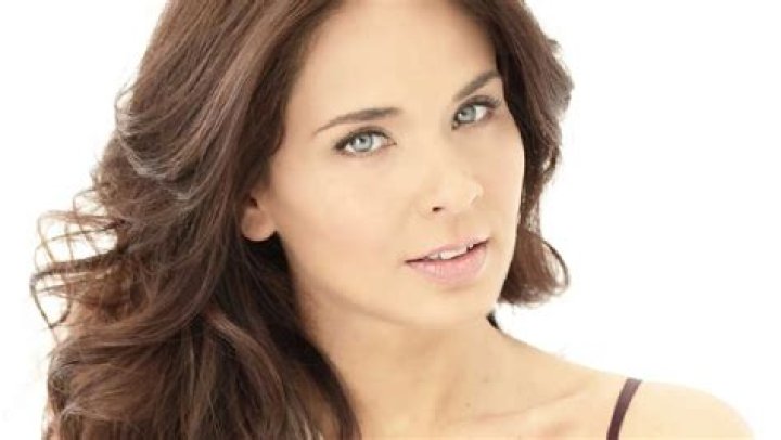 Adriana Louvier Biography, Age, Height, Husband, Net Worth, Family