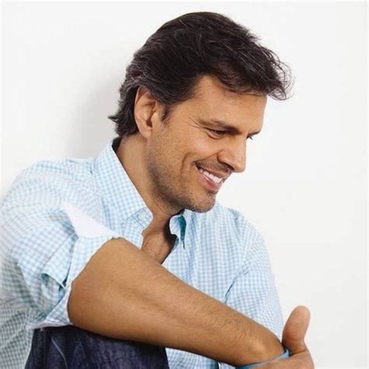 Agustín Arana biografía, edad, altura, esposo, net worth, familia