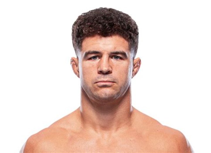 Al Iaquinta Biography, Age, Height, Wife, Net Worth, Family