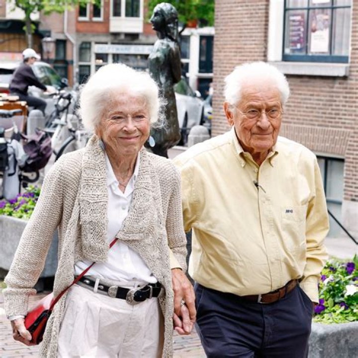 Albert Van Den Branden Biography, Age, Height, Wife, Net Worth and Family