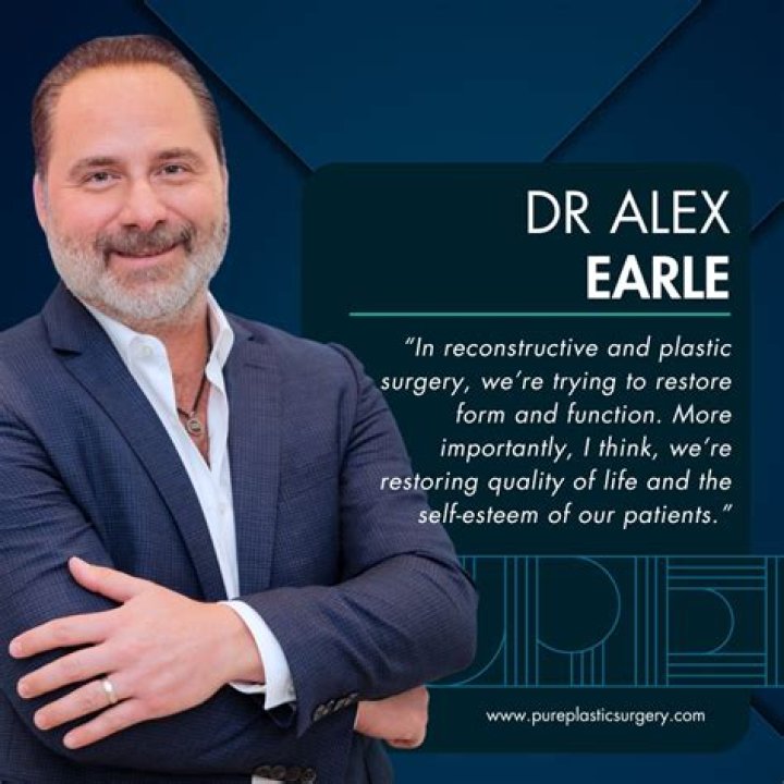 Alexander Earle Biography, Age, Height, Wife, Net Worth, Family