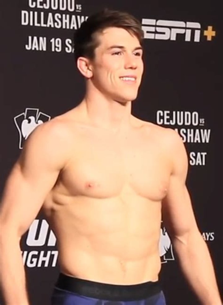 Alexander Hernandez Biography, Age, Height, Wife, Net Worth, Family