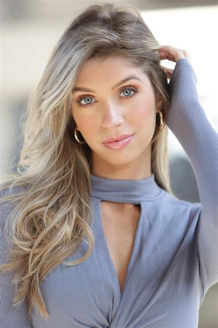 Alexandria DeBerry Biography, Age, Height, Husband, Net Worth, Family