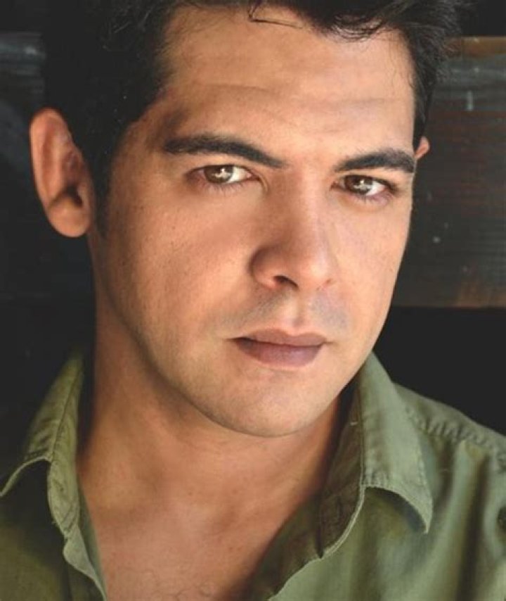 Alexis Cruz Biography, Age, Height, Wife, Net Worth, Family