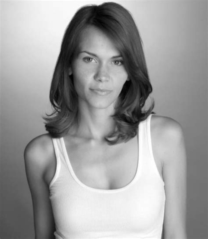 Allison Lange biografía, edad, altura, esposa, net worth, familia