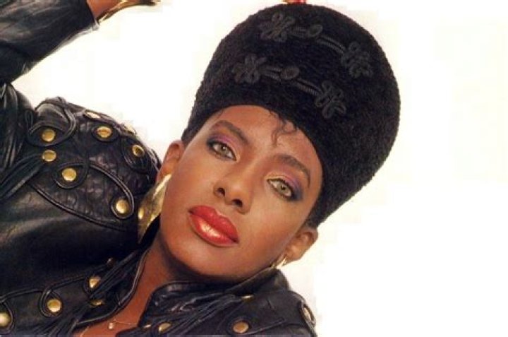 Alyson Williams Biography, Age, Height, Husband, Net Worth, Family