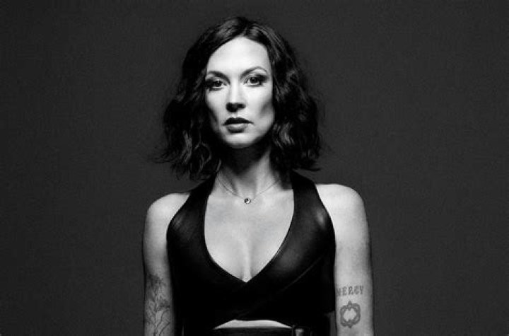 Amanda Shires Biography, Age, Height, Husband, Net Worth, Family