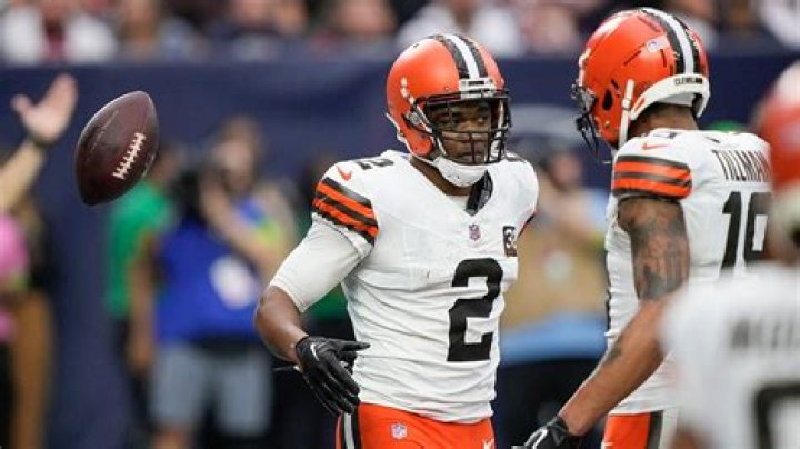 Amari Cooper Biography, Age, Height, Wife, Net Worth, Family