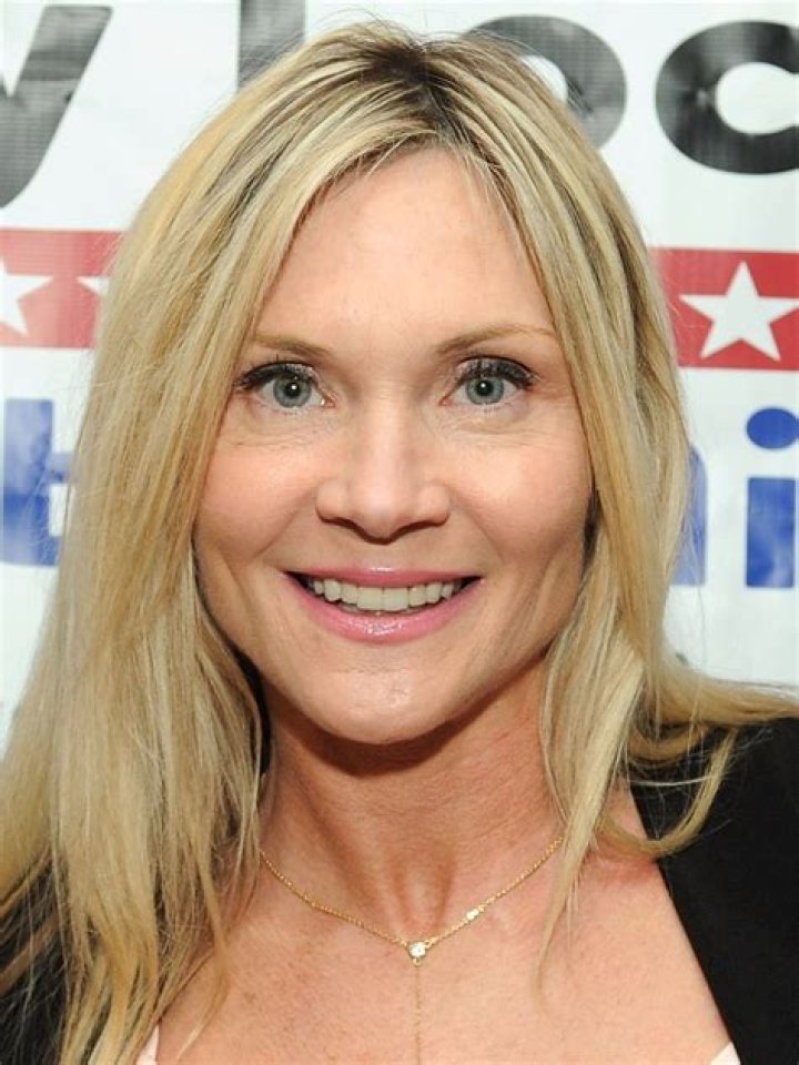 Amy Locane biografía, edad, altura, esposa, net worth, familia