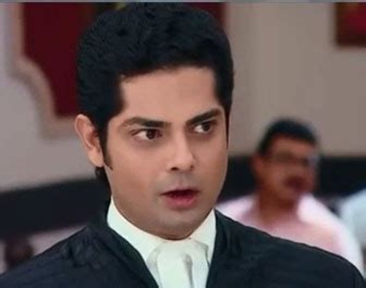 Anand Goradia Biography, Age, Height, Wife, Net Worth, Family