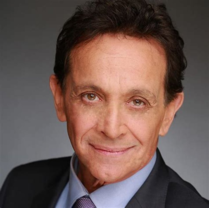 Andrew Rubin Biography, Age, Height, Wife, Net Worth, Family