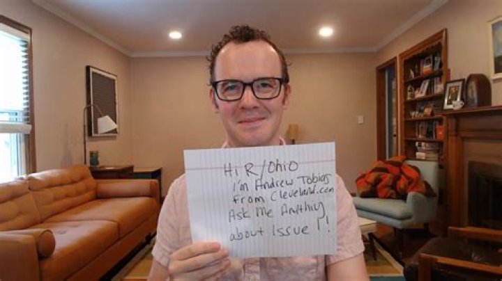 Andrew Tobias Biography, Age, Height, Wife, Net Worth, Family