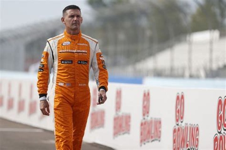 Andy Lally Biography, Age, Height, Wife, Net Worth, Family