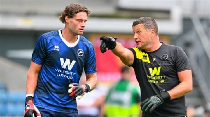 Andy Marshall Biography, Age, Height, Wife, Net Worth, Family