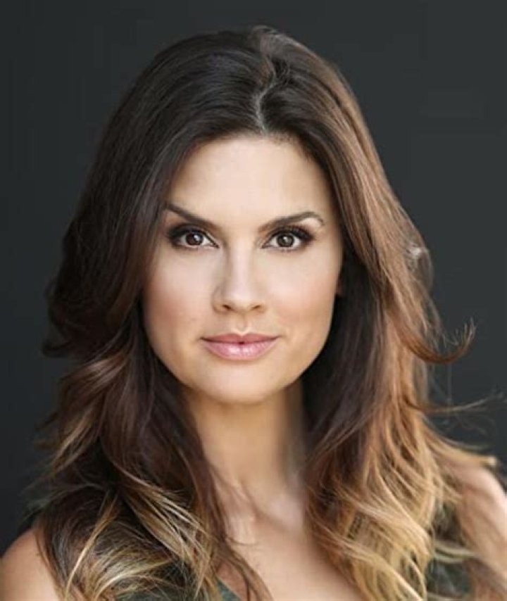 Anita Brown Biography, Age, Height, Husband, Net Worth, Family