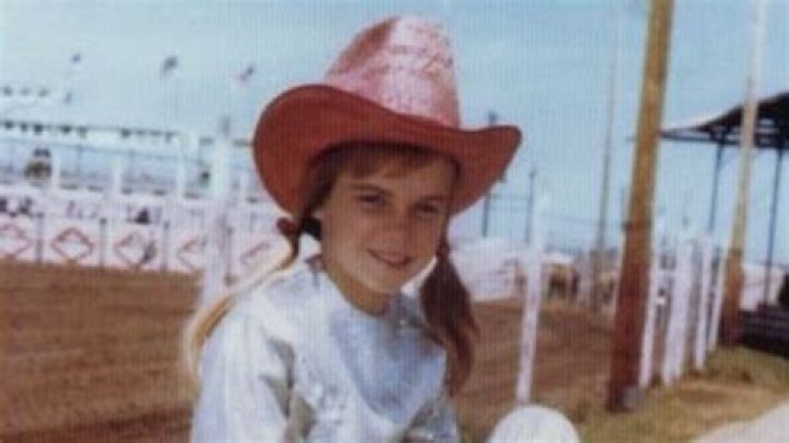 Ann Lewis Biography, Age, Height, Husband, Net Worth, Family