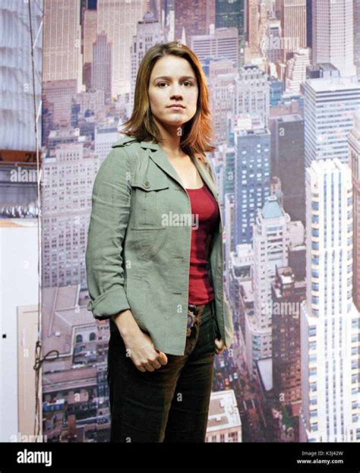 Anna Belknap Biography, Age, Height, Husband, Net Worth, Family