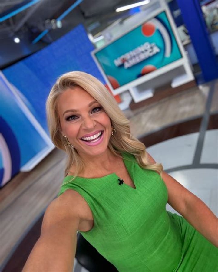 Anna Kooiman Biography, Age, Height, Husband, Net Worth, Family