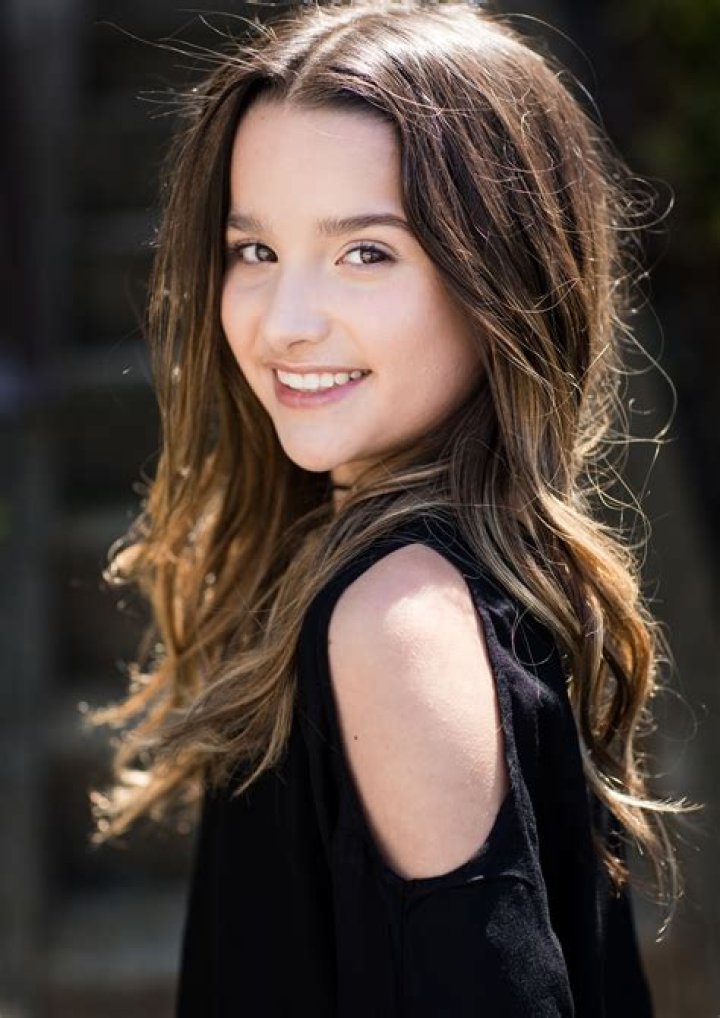 Annie LeBlanc Biography, Age, Height, Husband, Net Worth, Family