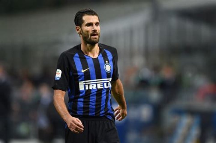 Antonio Candreva Biography, Age, Height, Wife, Net Worth, Family