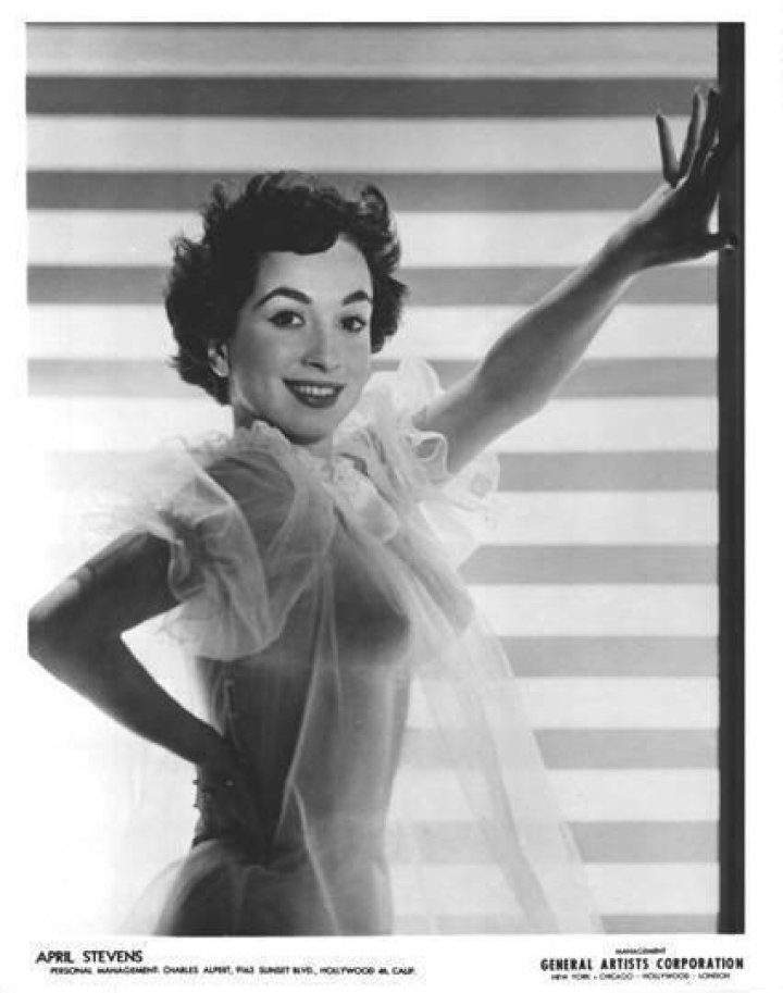 April Stevens Biography, Age, Height, Husband, Net Worth, Family