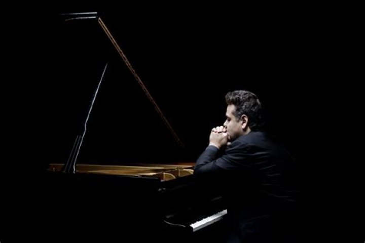 Arcadi Volodos Biography, Age, Height, Wife, Net Worth, Family