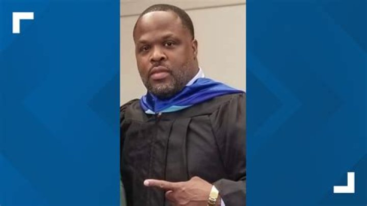 Arnold Mickens Biography, Age, Height, Wife, Net Worth, Family