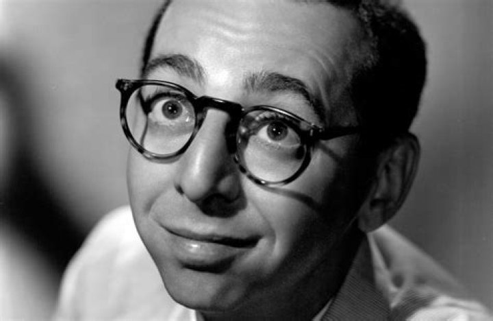 Arnold Stang Biography, Age, Height, Wife, Net Worth, Family
