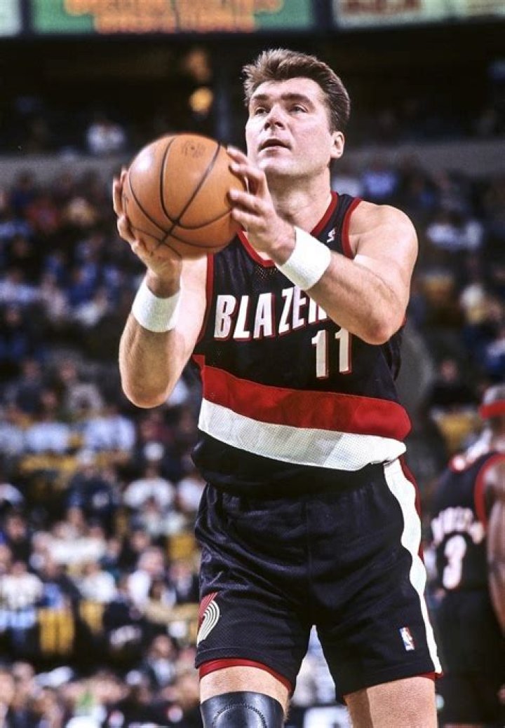 Arvydas Sabonis Biography, Age, Height, Wife, Net Worth, Family