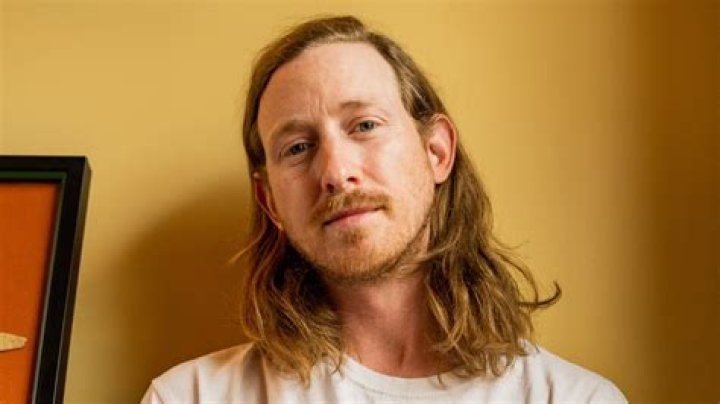 Asher Roth biografía, edad, altura, esposo, net worth, familia