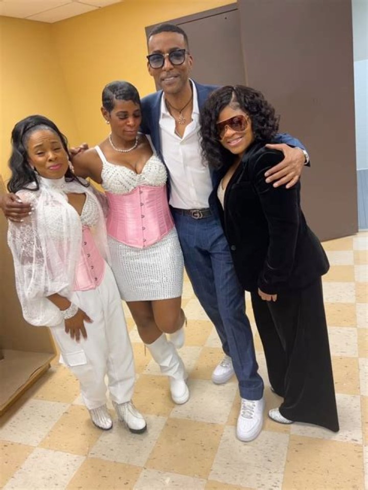 Athena Cage Biography, Age, Height, Husband, Net Worth, Family