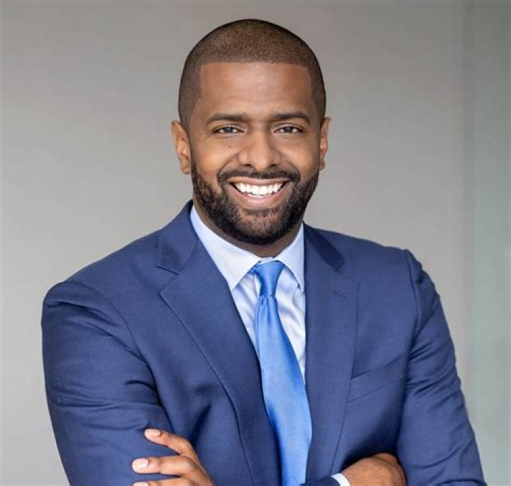 Bakari Sellers Biography, Age, Height, Wife, Net Worth, Family