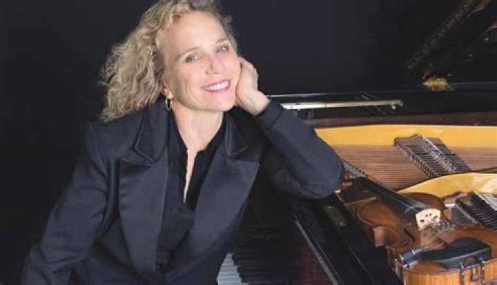 Barbara Higbie Biography, Age, Height, Husband, Net Worth, Family