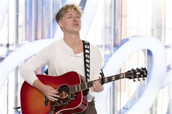 Baylee Littrell Biography, Age, Height, Wife, Net Worth, Family