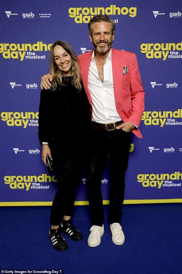 Bernard Curry Biography, Age, Height, Wife, Net Worth, Family