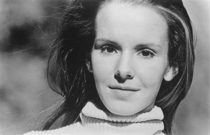 Betsy Lynn George Biography, Age, Height, Husband, Net Worth, Family