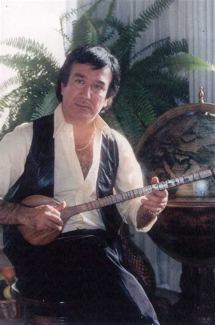 Bijan Samandar Biography, Age, Height, Wife, Net Worth and Family