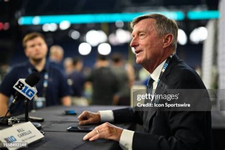 Bill Carollo Biography, Age, Height, Wife, Net Worth, Family