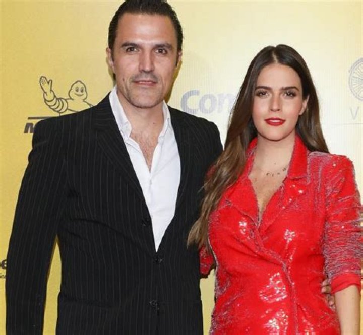 Billy Rovzar Biography, Age, Height, Wife, Net Worth, Family