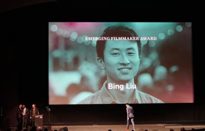 Bing Liu Biography, Age, Height, Wife, Net Worth, Family