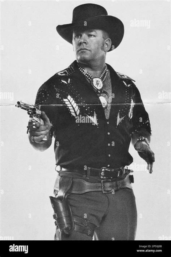 Bob Munden Biography, Age, Height, Wife, Net Worth, Family