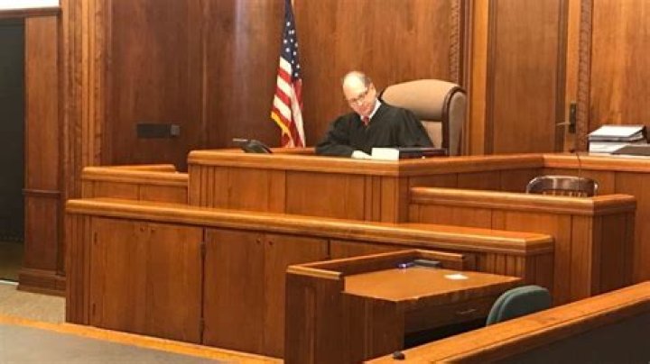 Bob Vance Biography, Age, Height, Wife, Net Worth, Family