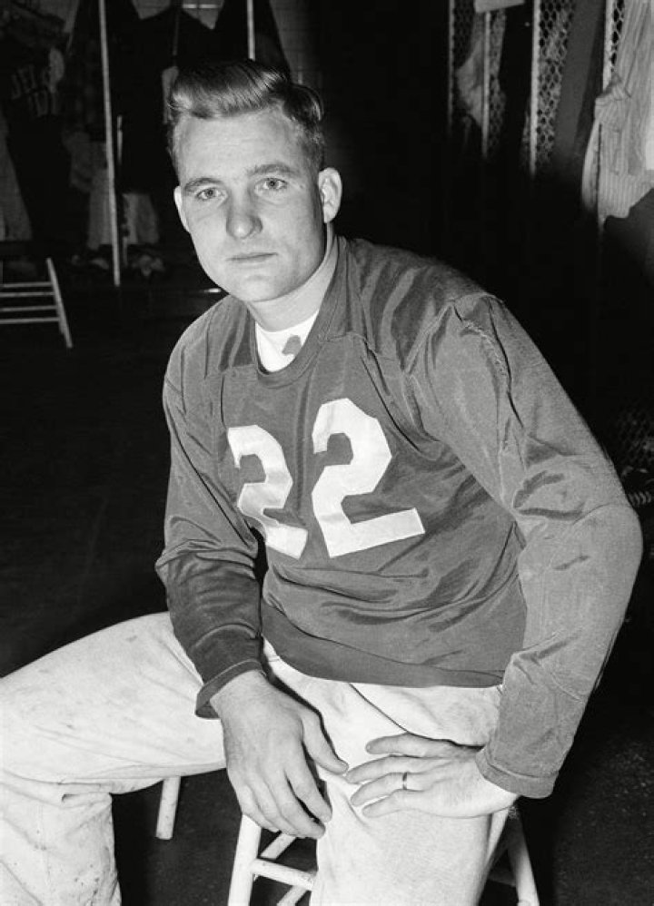 Bobby Layne Biography, Age, Height, Wife, Net Worth, Family
