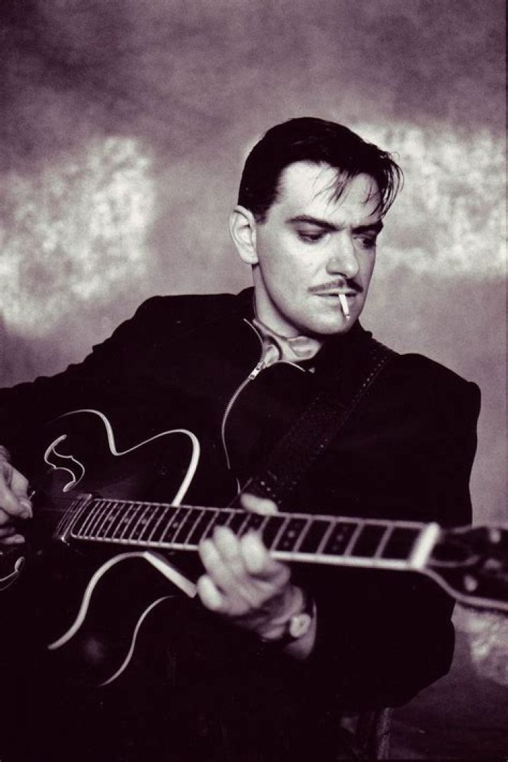 Bobby Valentino Biography, Age, Height, Wife, Net Worth, Family