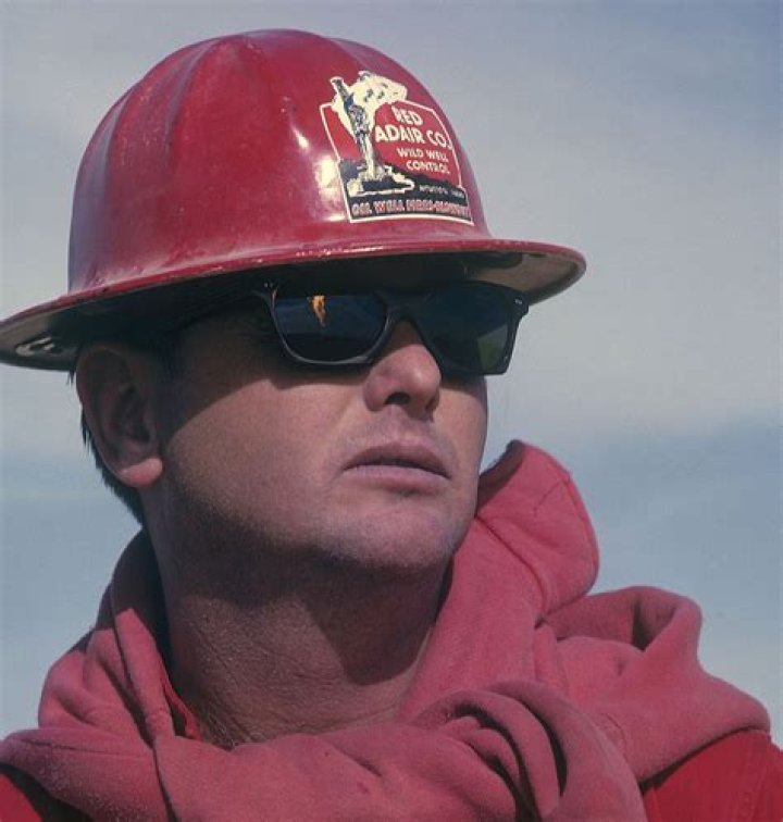 'Boots' Hansen Biography, Age, Height, Wife, Net Worth, Family